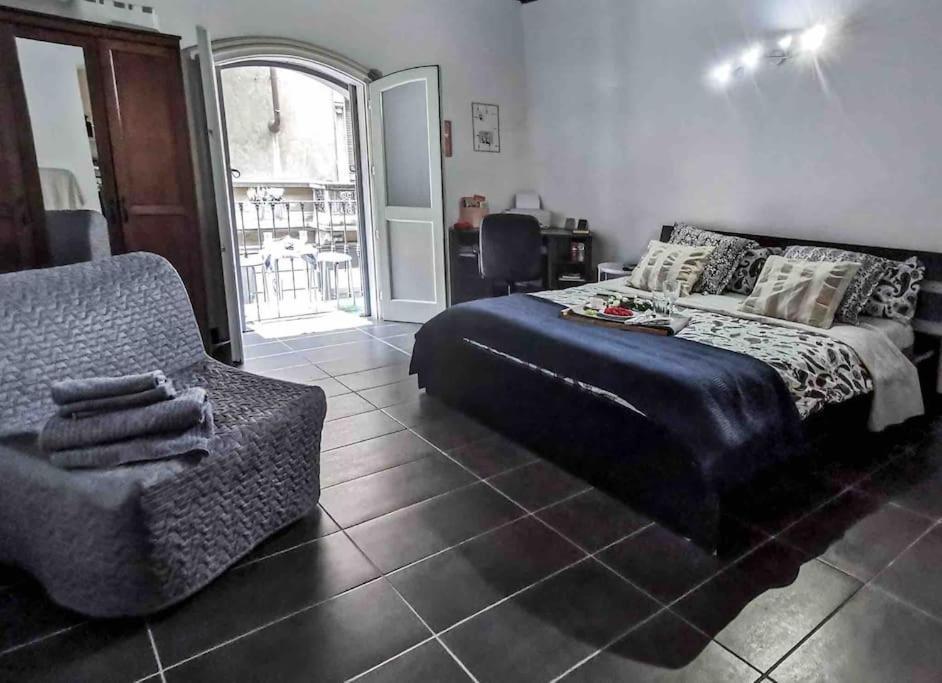 Intero Appartamento Su Via Tortona-Darsena-Navigli Milão Exterior foto